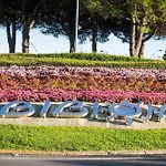 Enjoy Your Stay Only 100M From The Sea - Beahost